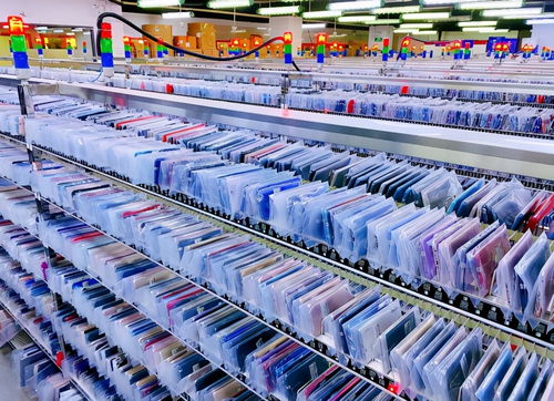 深圳召開全球招商大會,轉(zhuǎn)轉(zhuǎn)集團(tuán) 落戶 助力電子產(chǎn)品流轉(zhuǎn)產(chǎn)業(yè)升級